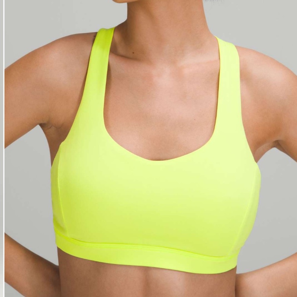 NWT Lululemon Free to Be Serene Bra SIZE 12